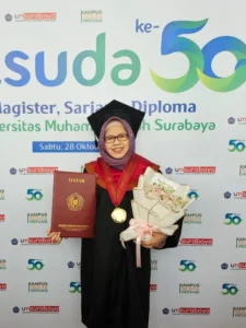 Berusia 65 Tahun dengan 6 Cucu, Wakil Ketua PDA Gresik Lulus S2