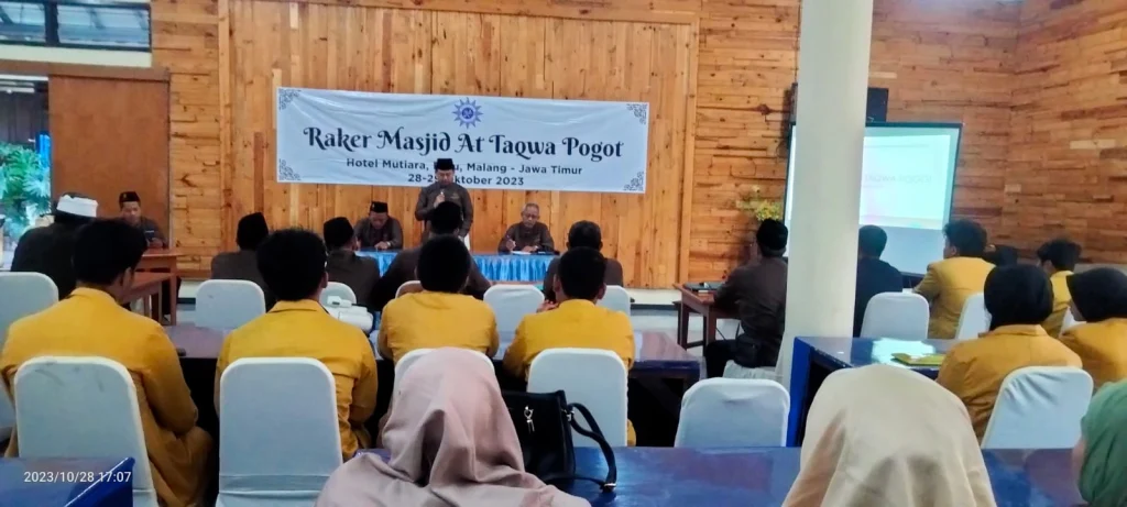 Takmir Masjid Harus Punya Lima Karakter Ini