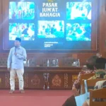 Imam, Muadzin, dan Marbot Masjid Harus Digaji