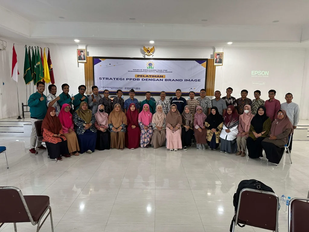 Pelatihan PPDB dengan Brand Image, Lakukan Ini jika Ingin Siswa Berdatangan