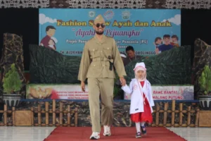 Fashion Show ‘Ayahku Pejuangku’ TK Aisyiyah 1 Kota Probolinggo