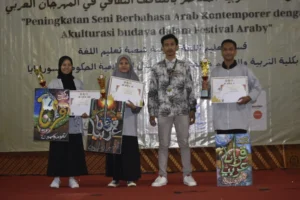 Dua Siswa Mamsaka Juara Kaligrafi di Festival Araby