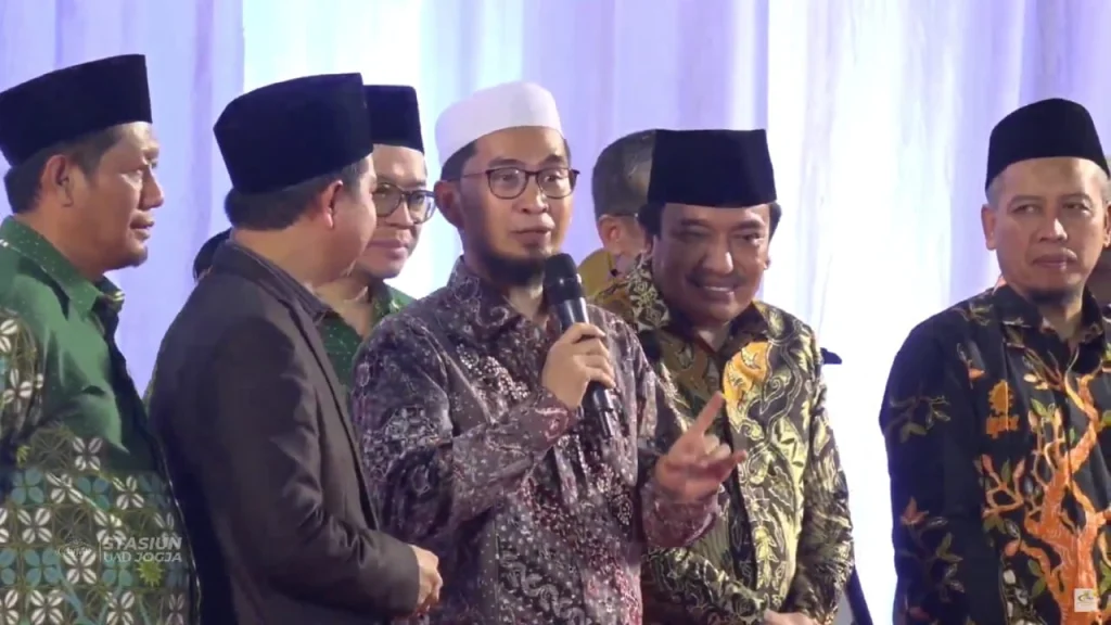 Istri dan 5 Anak UAH Ikut Gerakan Infak Pendidikan 111 Muhammadiyah
