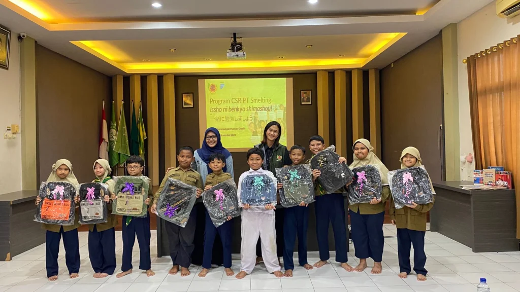 PT Smelting Buka Jendela Jepang untuk Murid SDMM