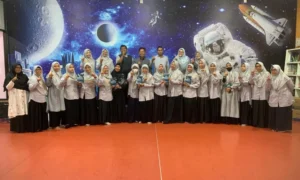 Catatan Pena Mentari Karya Guru SD Mugeb Diluncurkan