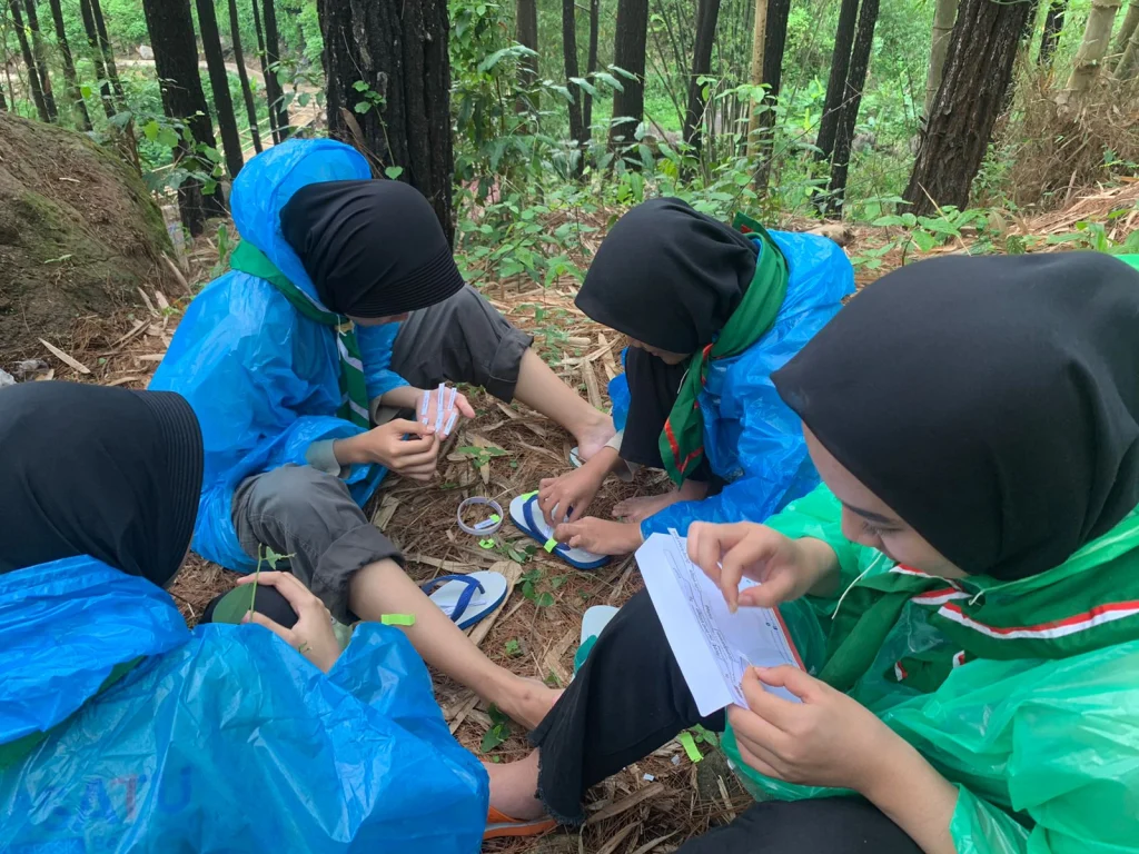 Seru! Siswa ICO Smamsatu English Camp di Bernah de Vallei