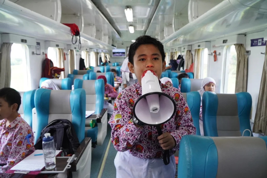 Berkarya Numpak Kereta, Siswa Mudipat Ini Ternyata Maniak Sejarah KAI