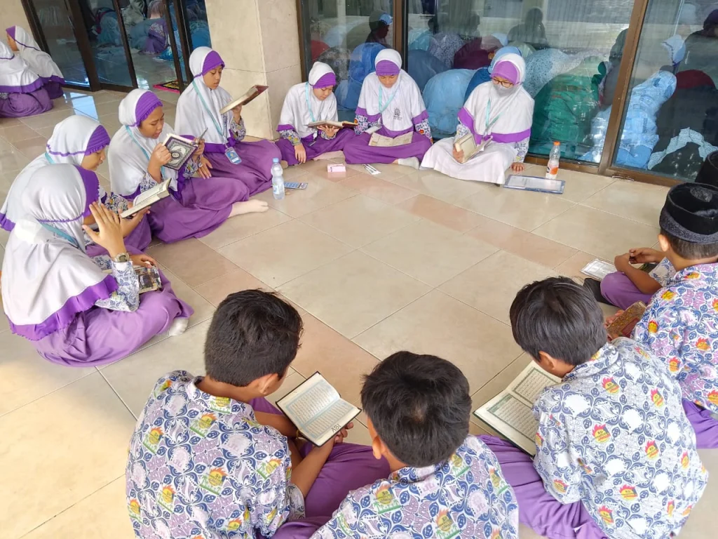 Siswa SD Sakri Hafalan Quran setiap Pagi