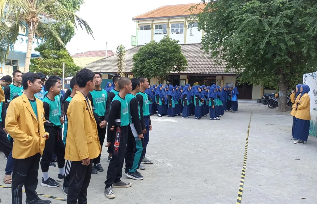 Class Meeting Mamsaka Seru dengan Aksi Dandan Buta