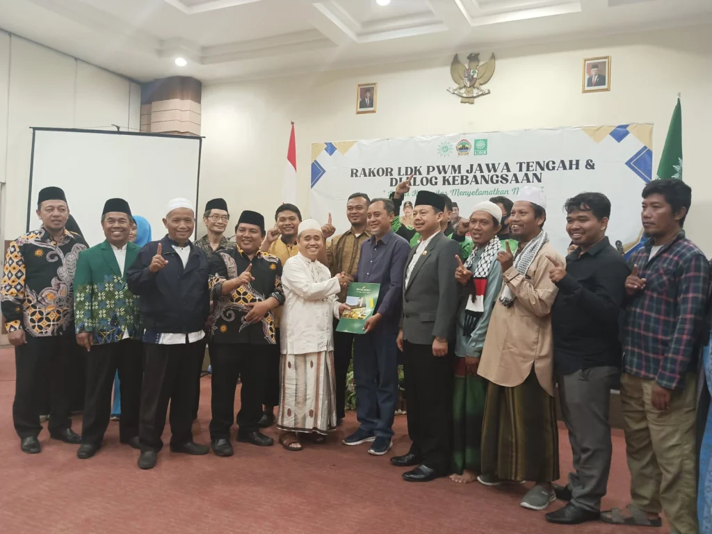 LDK PWM Jawa Tengah Kerja Sama dengan 21 Komunitas