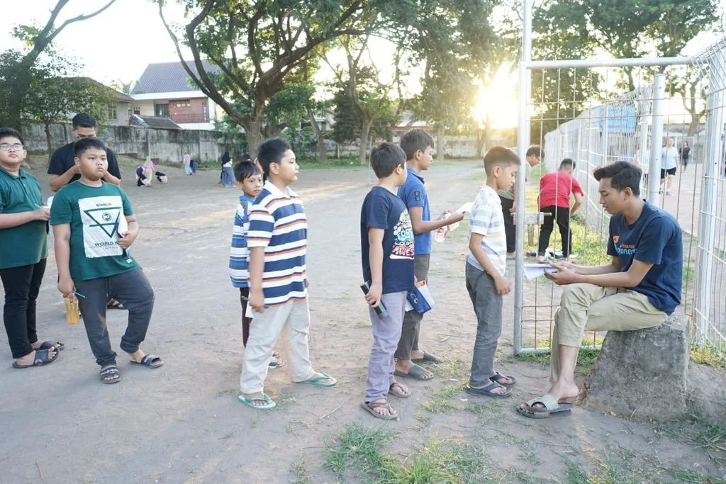 Inovasi Hafalan Bahasa Inggris dan Tadabur Alam di OWEH #9 SDMM