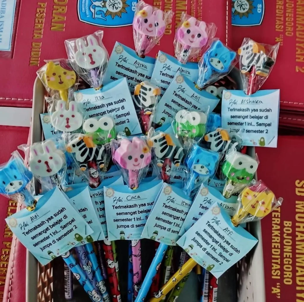 Pensil Karakter Jadi Oleh-Oleh Liburan Siswa SD Mudabo