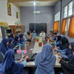 Keluarga Madtsamuda Awali Rutinitas Bersama lewat Senam dan Tausiah