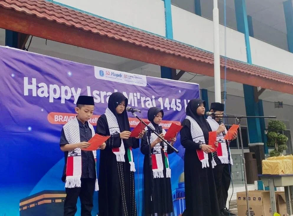 Puitisasi Al-Quran Memeriahkan Isra Mikraj di SD Mugeb