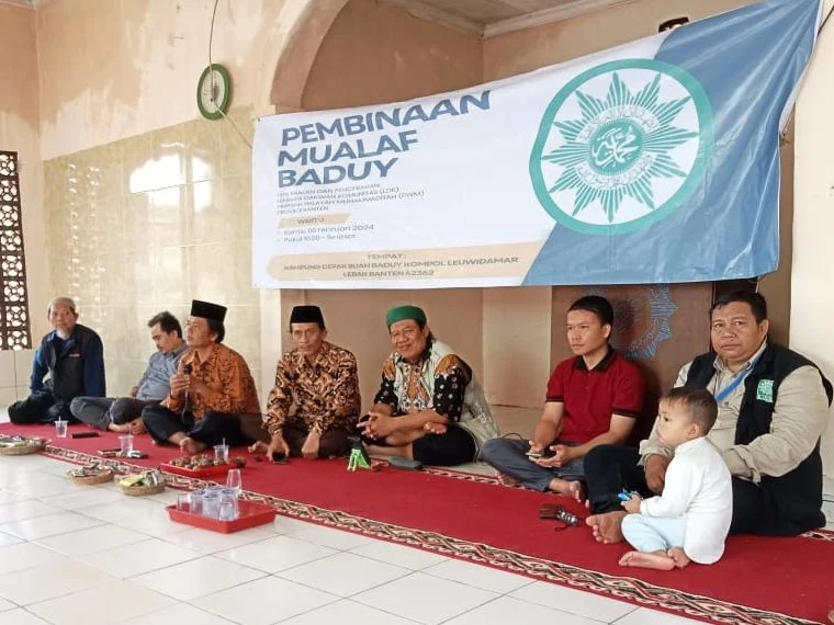 LDK PWM Banten Membina Mualaf Suku Badui