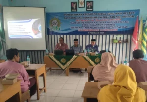 Majelis Dikdasmen dan PNF Paciran Bentuk Kelompok Kerja Guru