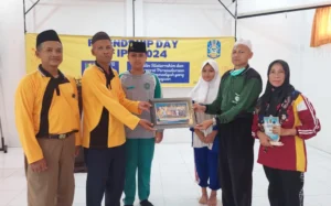 Matsamuluh Jalin Persahabatan dengan SMPM 27 Sidokumpul Paciran