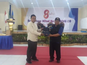 Peserta Terjauh dan Terpagi Roadshow Jember Dapat Hadiah