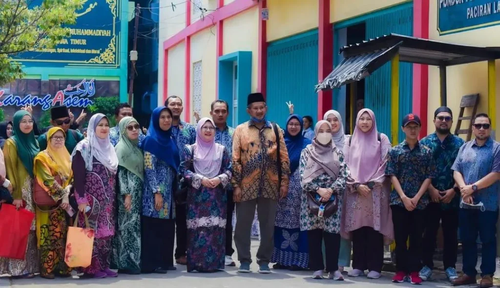 SMK Agama Miri Malaysia Kunjungi Madtsamuda