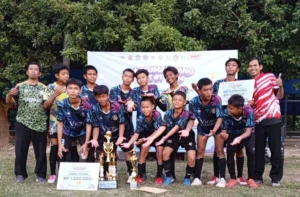 SMPM 12 Sendangagung Juara I Futsal Se-Jatim