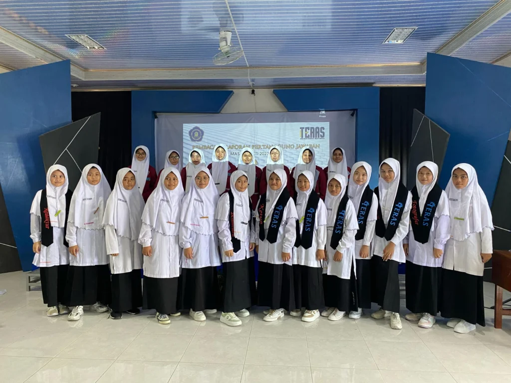 Pengurus Majalah Teras Dilantik, Ingatkan Dakwah bil Qalam Jangan Main-Main