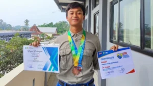Siswa SMA Muha Genteng Sabet 2 Juara Lari Kejurkab