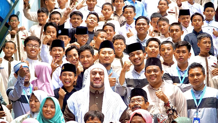 Kajian Akbar Ponpes An Nur Datangkan Syekh Hussein Jaber