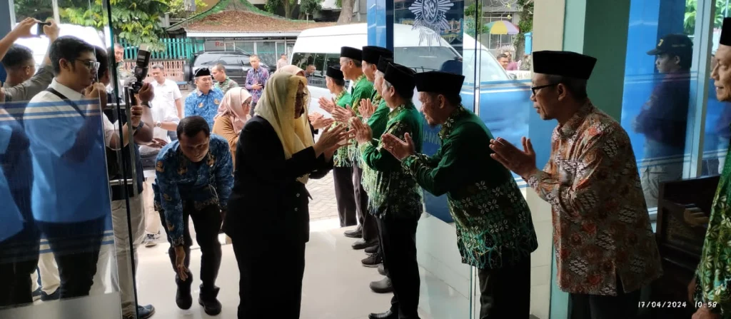 Pj Walikota Kunjungi PDM Kota Kediri