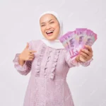 Fenomena Angpau Lebaran, Bagaimana Menyikapi?