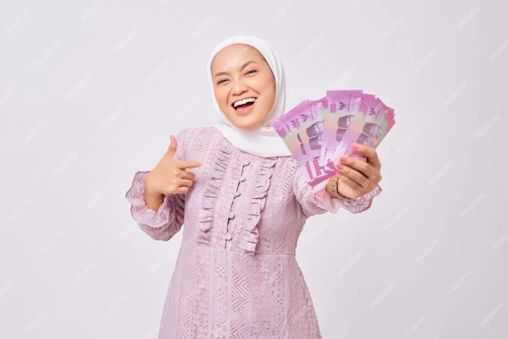 Fenomena Angpau Lebaran, Bagaimana Menyikapi?