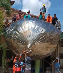 Retak Parah akibat Gempa Bawean, Masjid As-Shalihin yang Lama Dibongkar