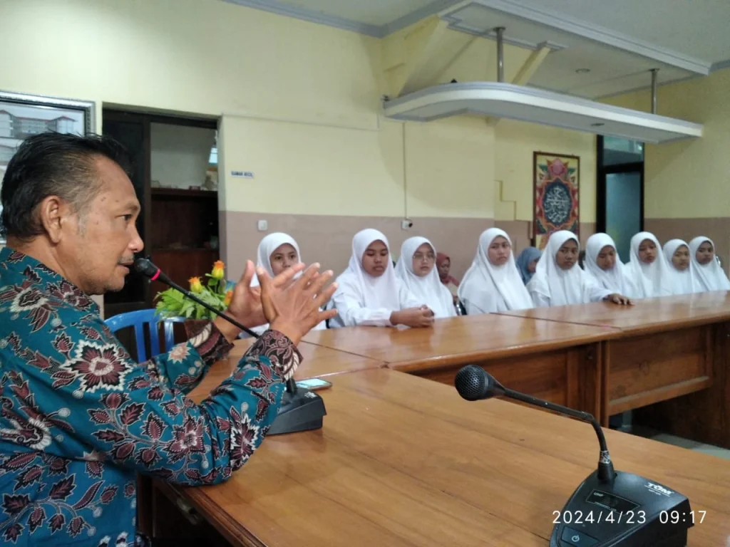 Asah Maharah Bahasa Arab, Siswa Mamsaka Berangkat ke Pare