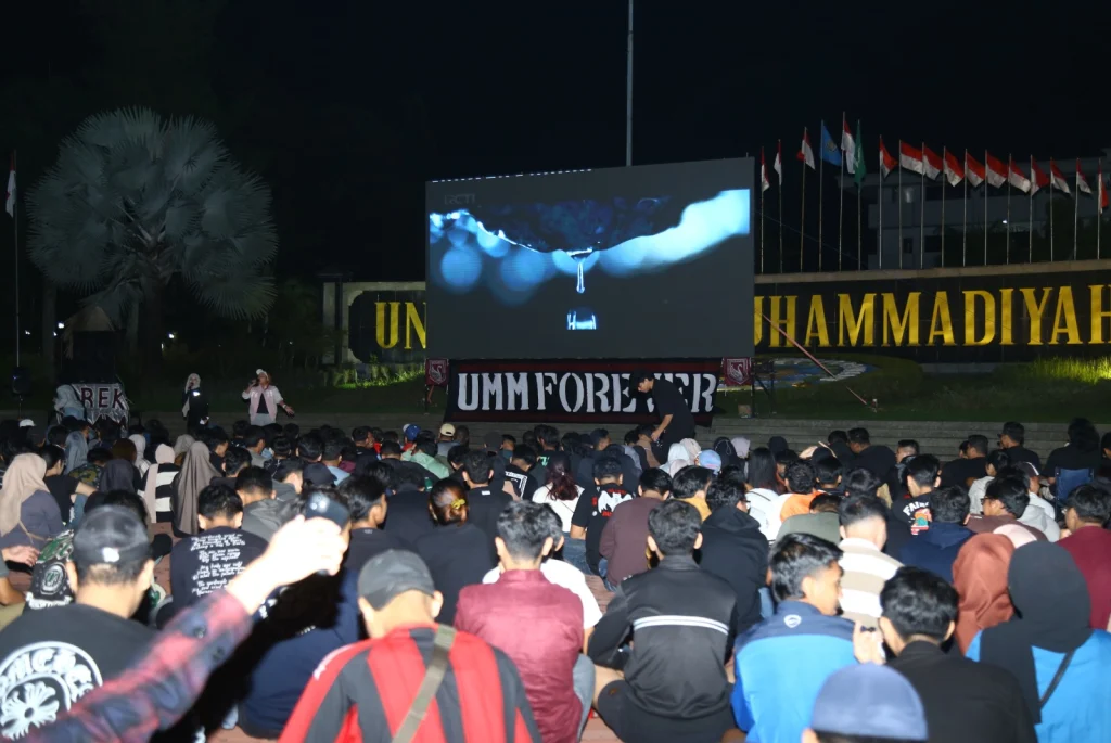 Ramainya Nobar Indonesia Vs Uzbekistan di Helipad UMM