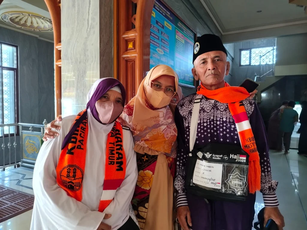 Menunggu 13 Tahun, Senior Aisyiyah Sendangagung Akhirnya Berangkat Haji