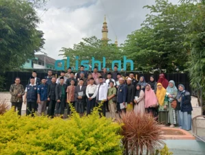 Kunjungi Al-Ishlah, Rombongan MPKS PDM Surabaya Ini Menangis