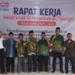 SD Muda Tusida Apresiasi Guru dan Karyawan saat Rapat Kerja