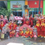 Bunda PAUD Apresiasi Gelar Karya P5 KB Aisyiyah 27 dan TK Aisyiyah 5 Surabaya