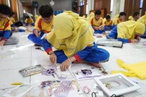 Pascaujian, Siswa SDMM Membuat 3D Frame Art of Family