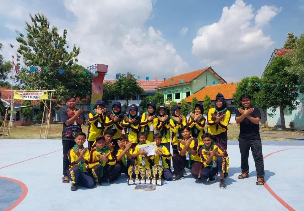 SMP Mutu Panji Borong Juara Gelegar