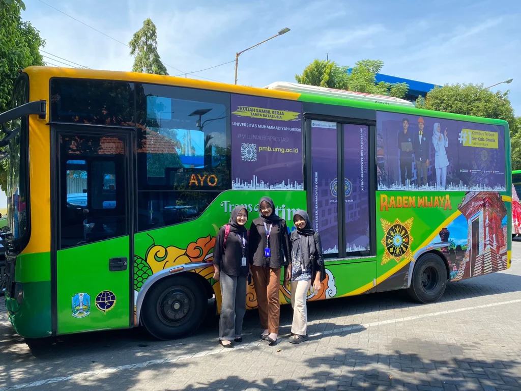 UMG Kampus Pertama yang Punya Halte Trans Jatim