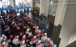 90 JCH KBIH Baitul Atiq Dilepas ke Tanah Suci