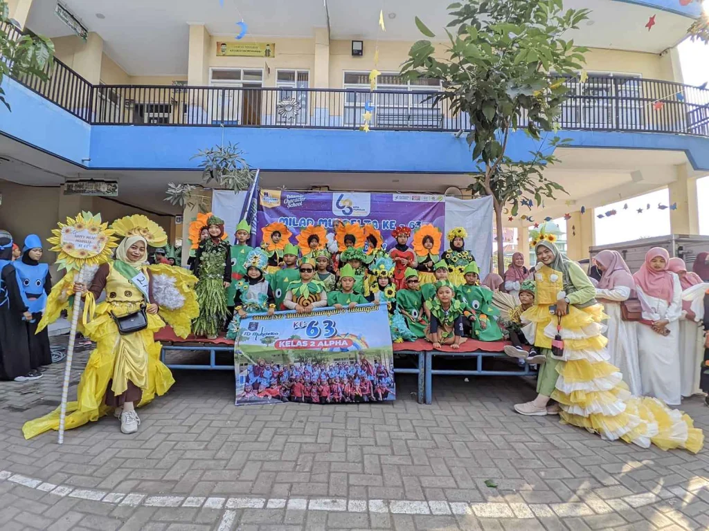 Milad ke-63, SD Muhammadiyah 8 Tulangan Gelar Karnaval Meriah