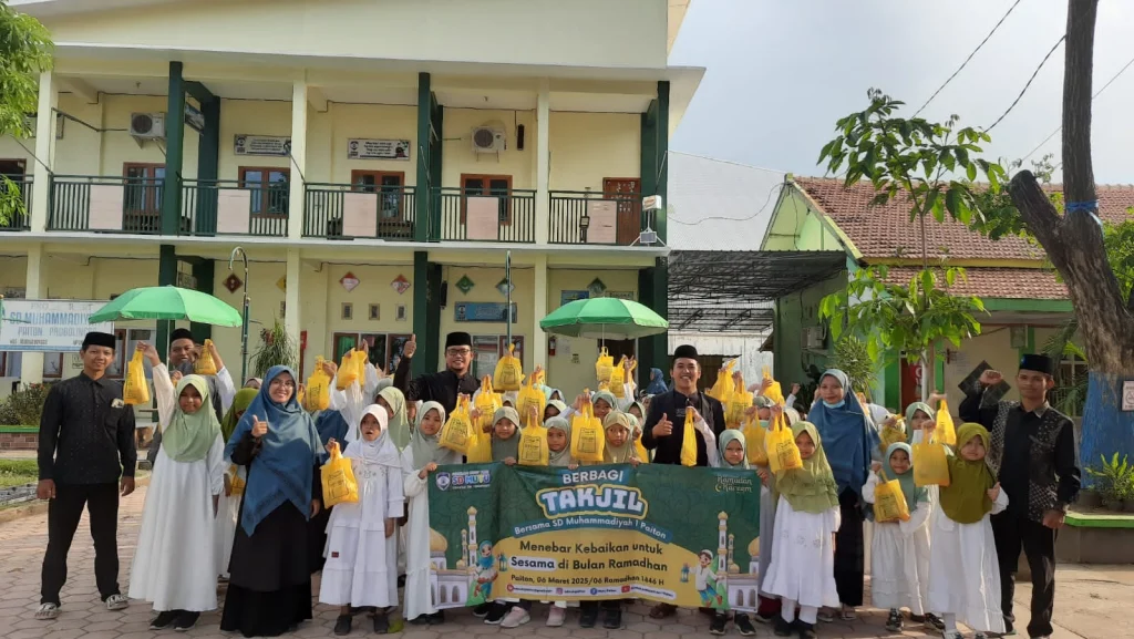 Darul Arqam SD Mutu Paiton: Menumbuhkan Keceriaan, Iman, dan Semangat Berbagi di Bulan Ramadan