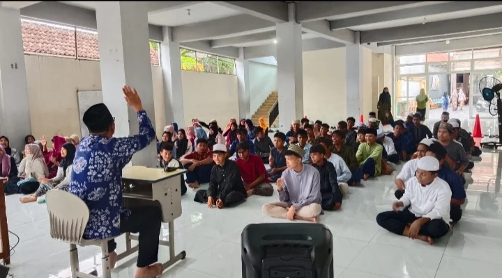 Gelar Darul Arqam, SMP Muhammadiyah 1 Surabaya Ajak Siswa Meneladani Keteguhan, Keberanian, dan Kesetiaan Bilal bin Rabah