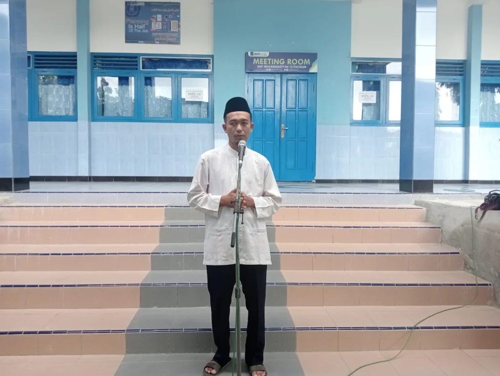SMPM 12 Sendangagung Hadirkan Sekretaris PCM Paciran di Pengajian Jelang Buka Bersama
