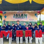 Kurangi Sampah Plastik, Mahasiswa KKN UMG Ciptakan Ecobrick di Desa Imaan