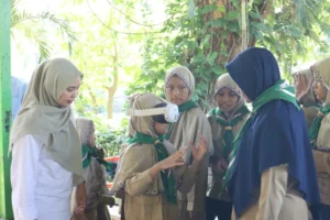 Edukasi Permainan VR EkoFem Edu Warnai Leadership Innovative Camp