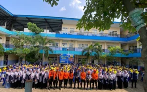Tanggap Bencana Sejak Dini, BASARNAS Latih Siswa Sekolah Hebat Muhammadiyah 8 Tulangan