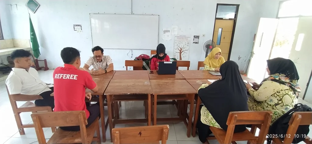 Dari Evaluasi Menuju Aksi: SMP Muhammadiyah 1 Blitar Siap Tingkatkan Mutu Pendidikan