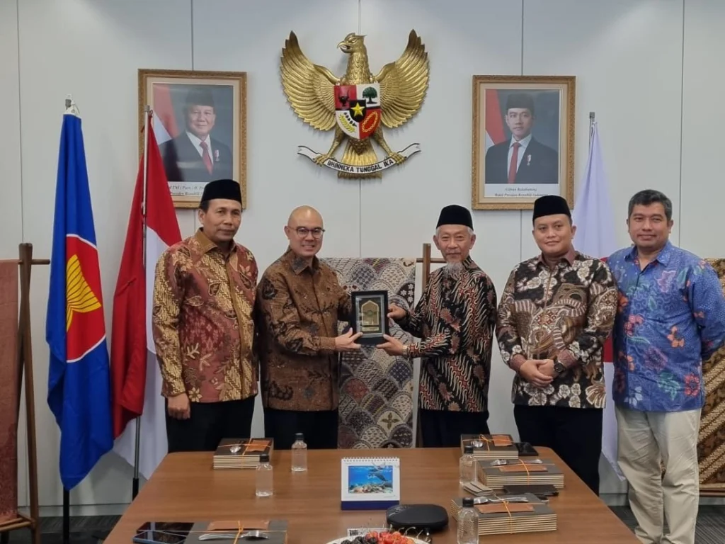 Kunjungan PP Muhammadiyah ke Konjen RI di Osaka Jepang